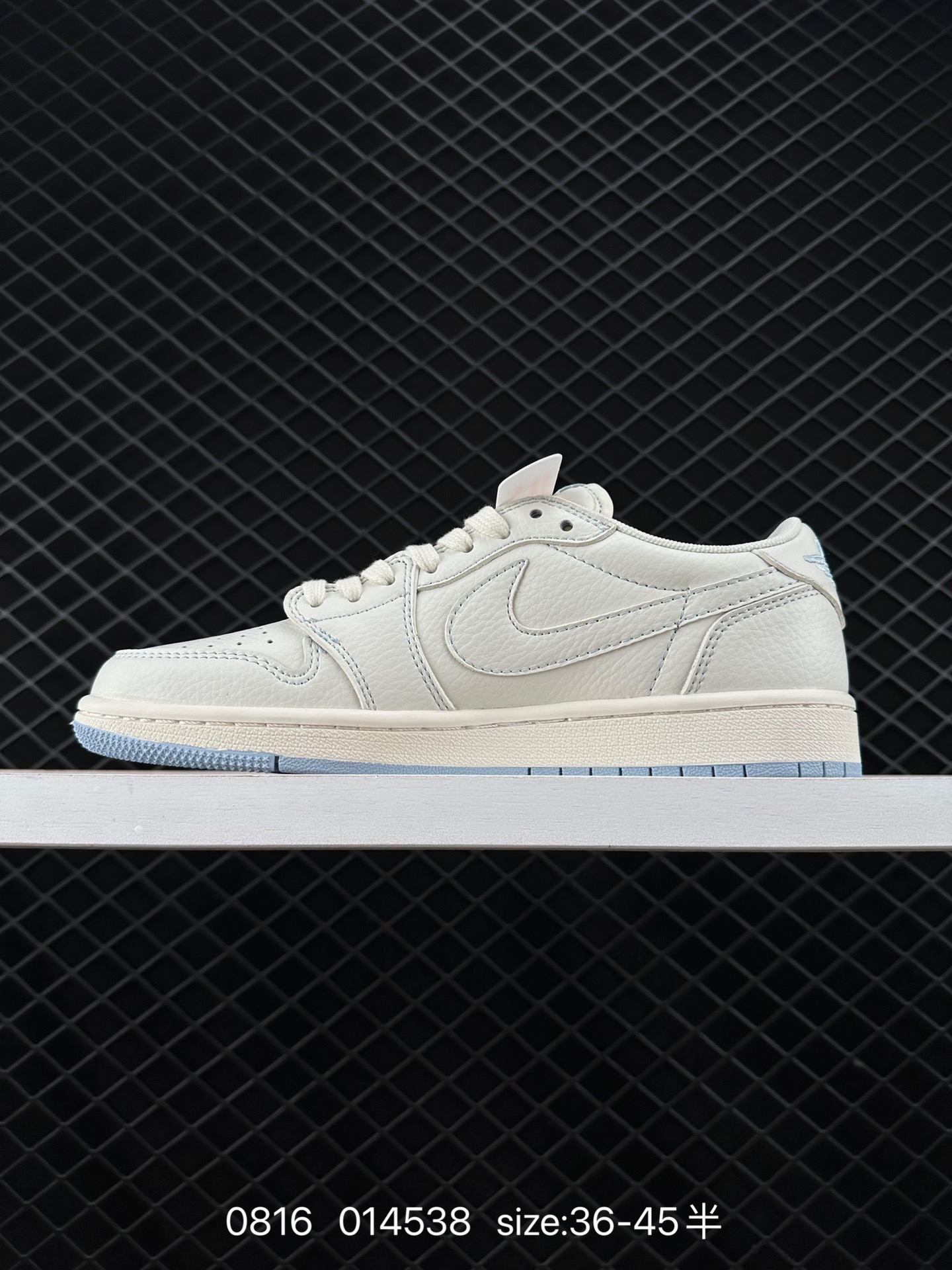 Travis Scott x Air Jordan 1 ” Reverse Mocha “